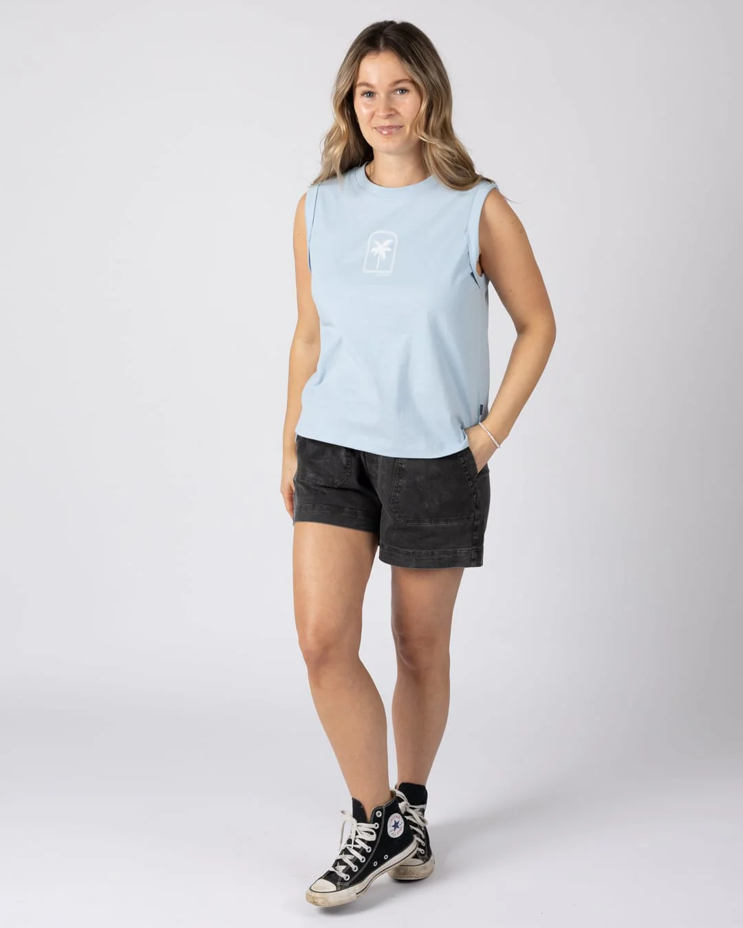 Breeze Vest Womens in Light Blue - Image 6