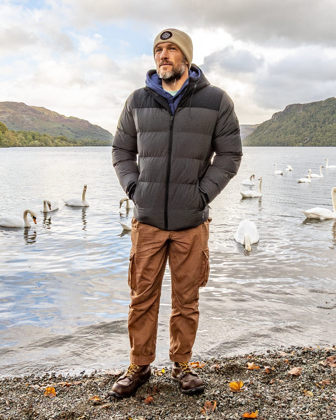 Dune Mens Water Resistant Padded Jacket in Black/Grey - Image 3