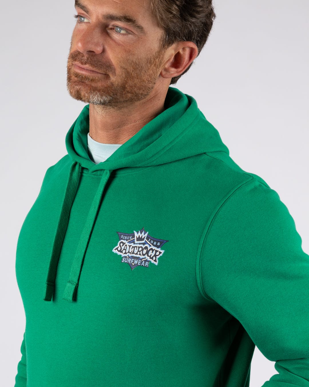Heritage Shield Mens Pop Hoodie in Green - Image 7