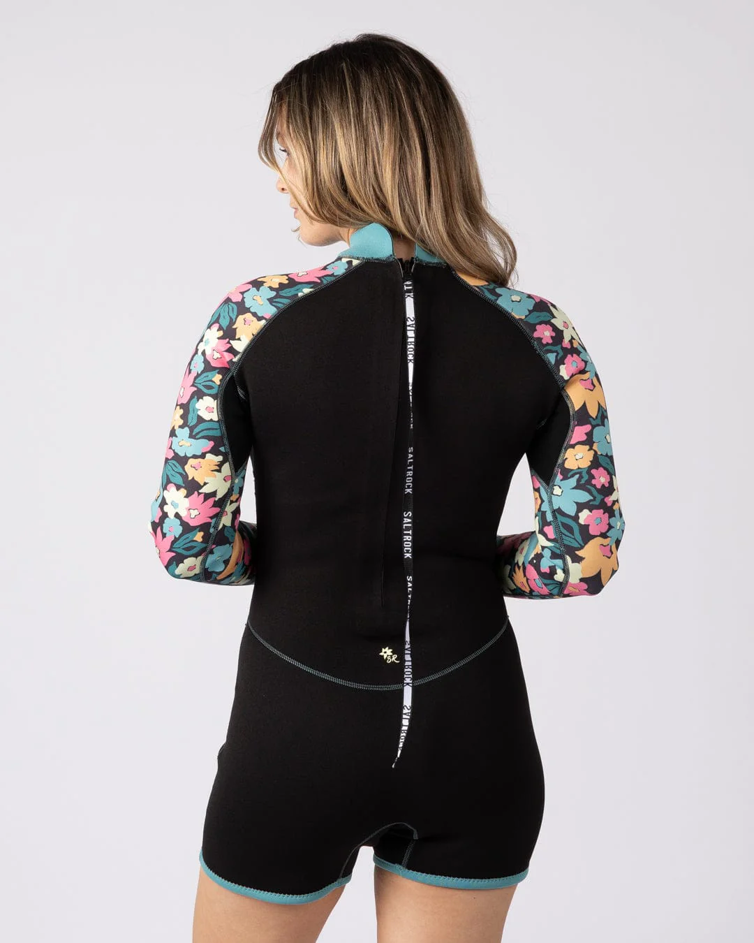 Holidaze Womens 2mm Reversible Springsuit in Blue & Black - Image 16
