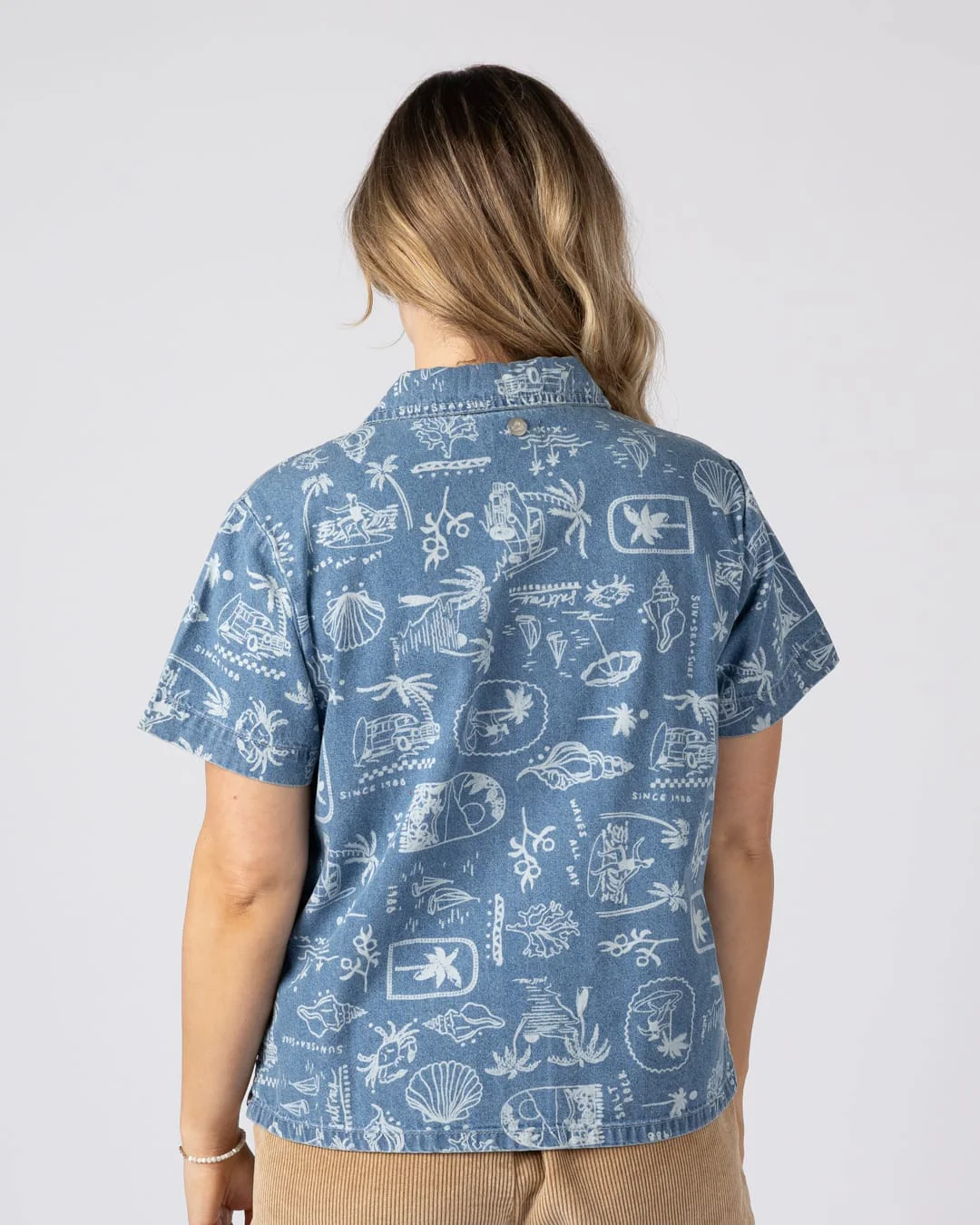 Island Life Womens Short Sleeve Shirt in Blue - Image 4