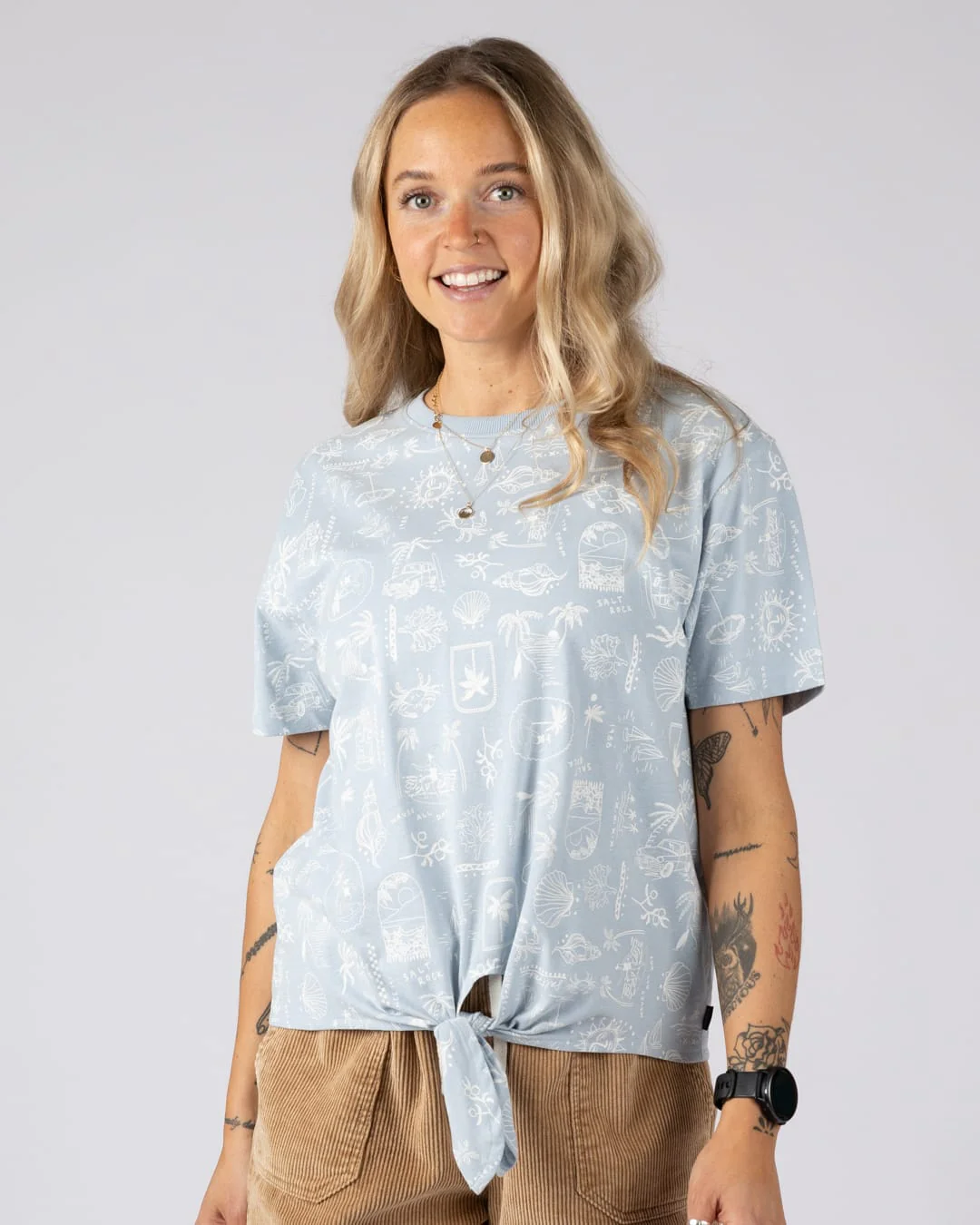 Island Life Womens Short Sleeve Tee in Light Blue