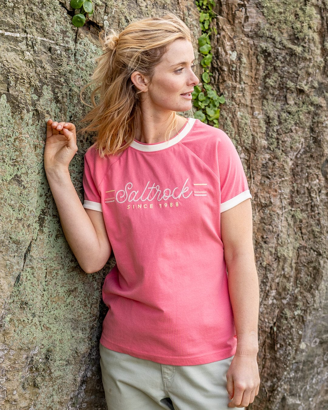 Links  Womens Short Sleeve Ringer T-Shirt in Pink - Image 2