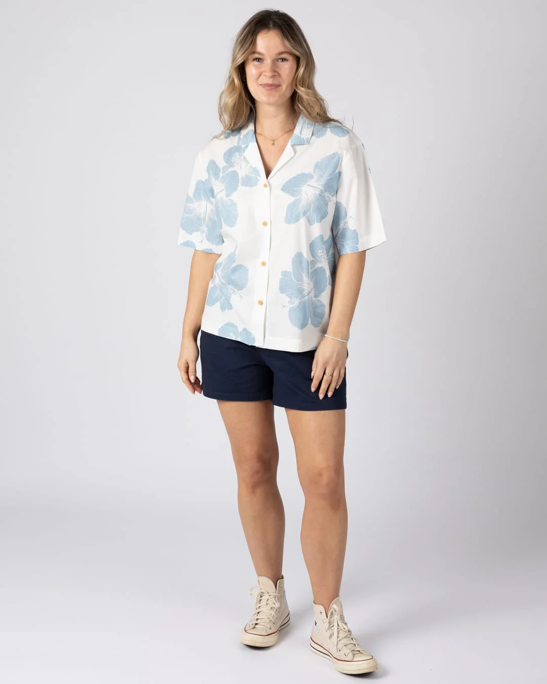 Mandaram Womens Short Sleeve Shirt in Cream - Image 7