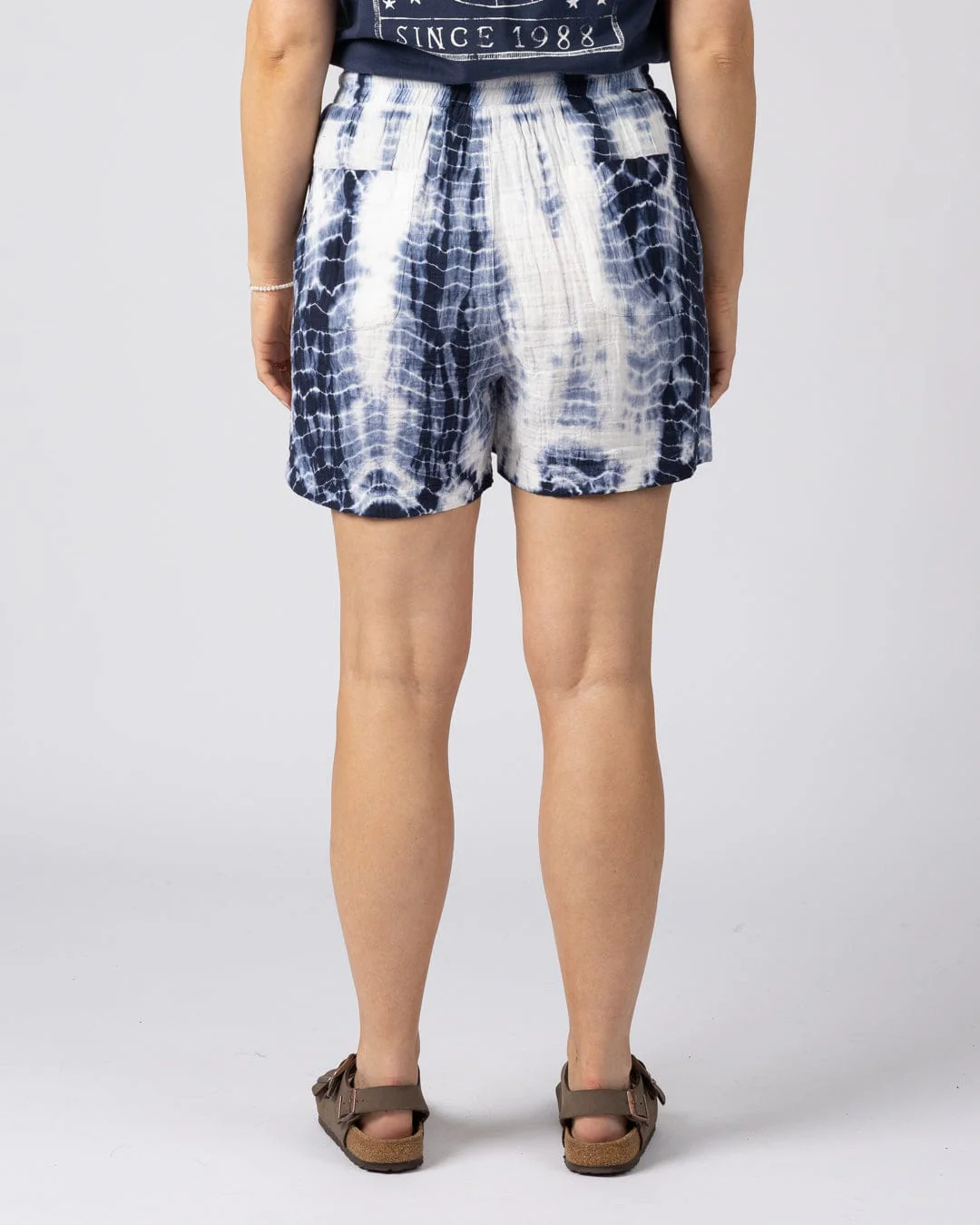Melda  Womens Woven Short in Blue - Image 10