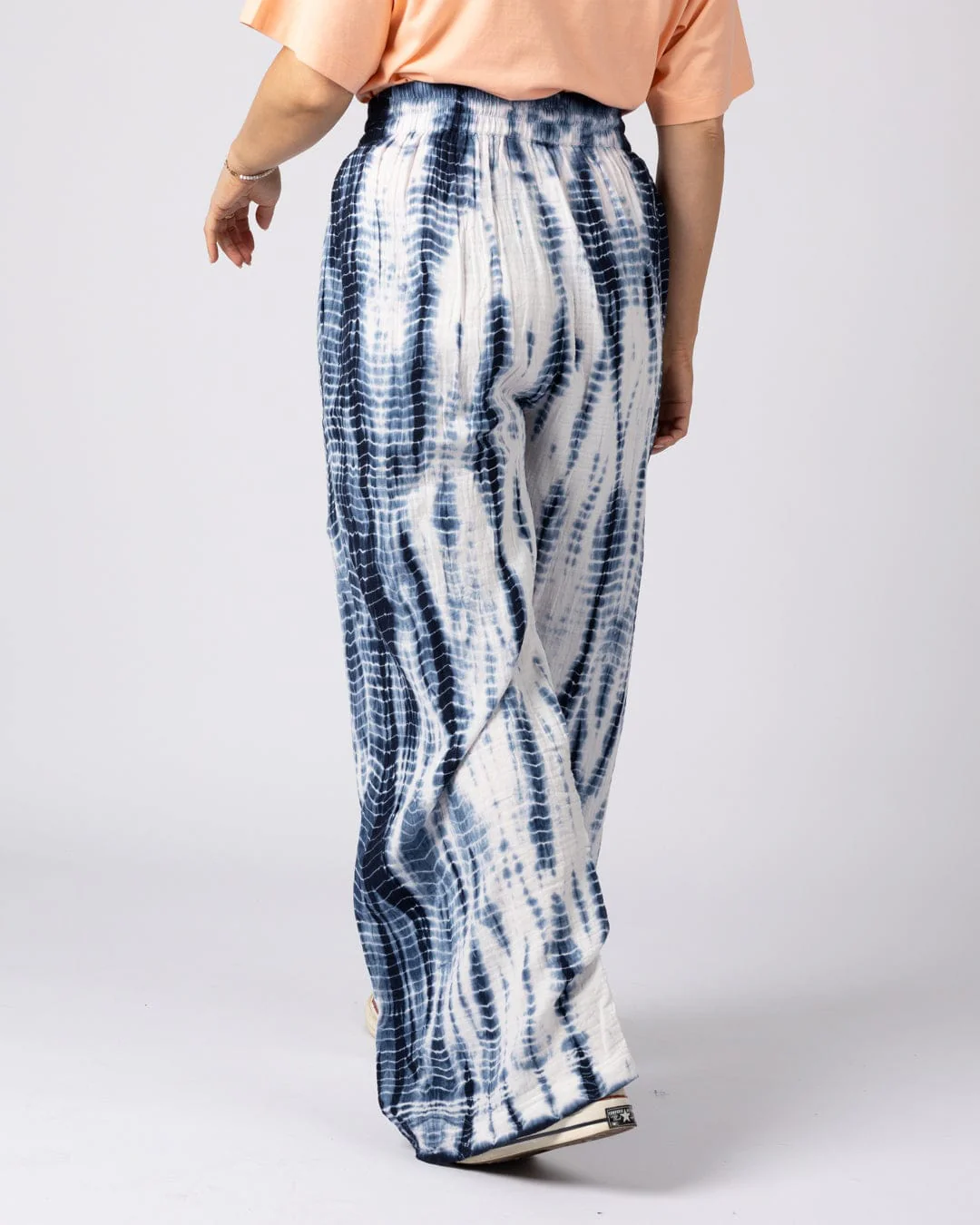 Melda  Womens Tie Dye Trouser in Blue - Image 8