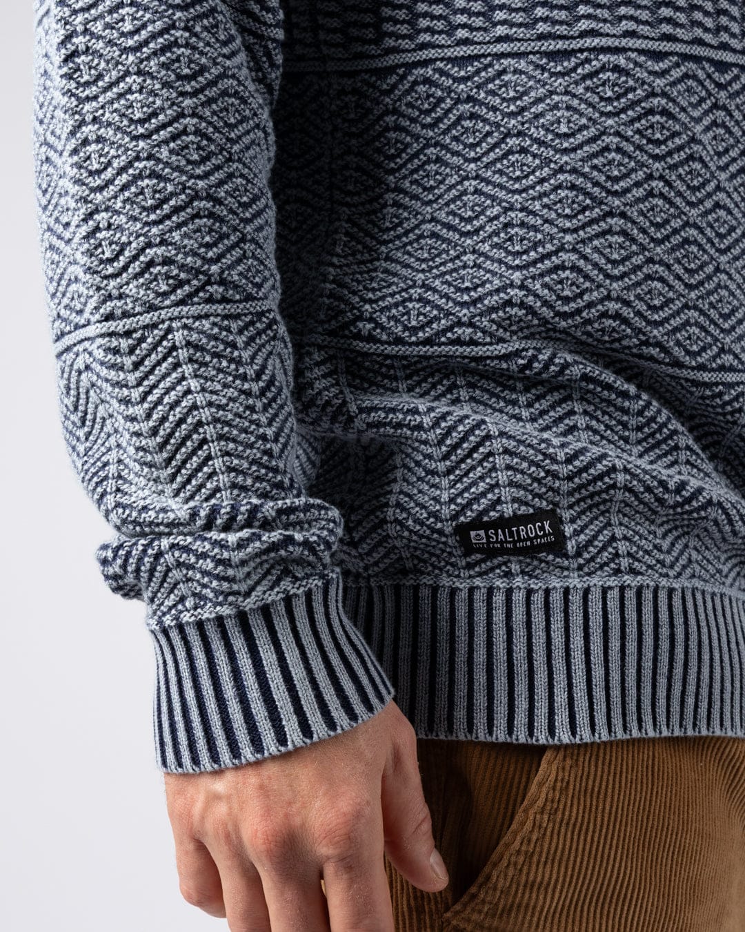 Osman Mens Knitwear in Dark Blue - Image 4