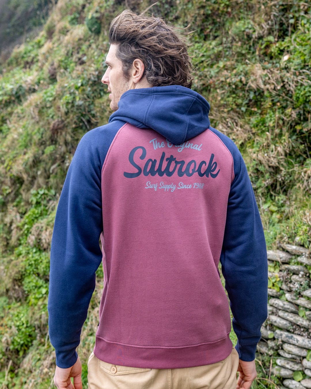 Postcard Script Mens Raglan Pop Hoodie in Dark Pink/Blue - Image 3