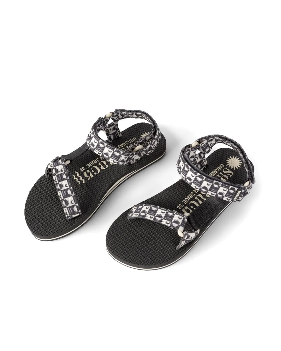 Villa Equinox Sandals in Grey - Image 2